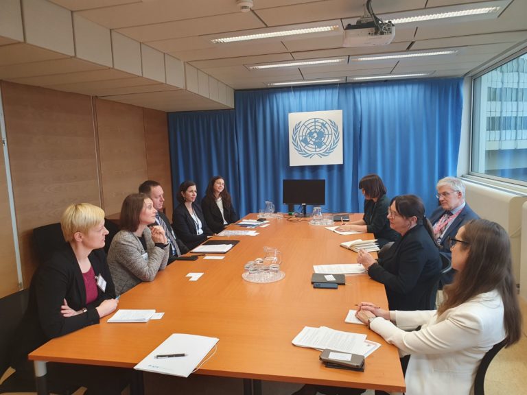 Obisk predstavnikov Komisije na Uradu Združenih narodov za droge in kriminal na Dunaju