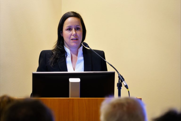 Pomočnica vodje Službe za preventivo na Komisiji Barbara Fürst