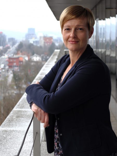 Katja Mihelič Sušnik, vodja Službe za nadzor na Komisiji